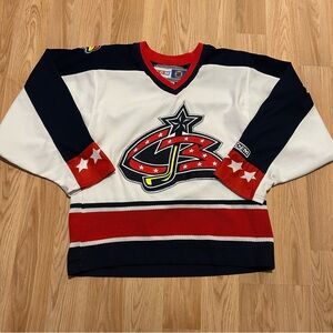 Vintage CCM Columbus Blue Jackets Jersey Mens Small White Stitched Air Knit NHL